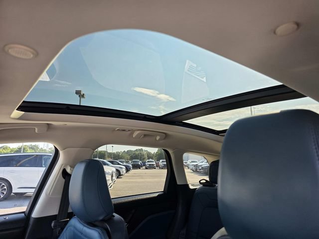 Used 2021 Lincoln Corsair Reserve w/ Elements Package AWD/4WD image 9