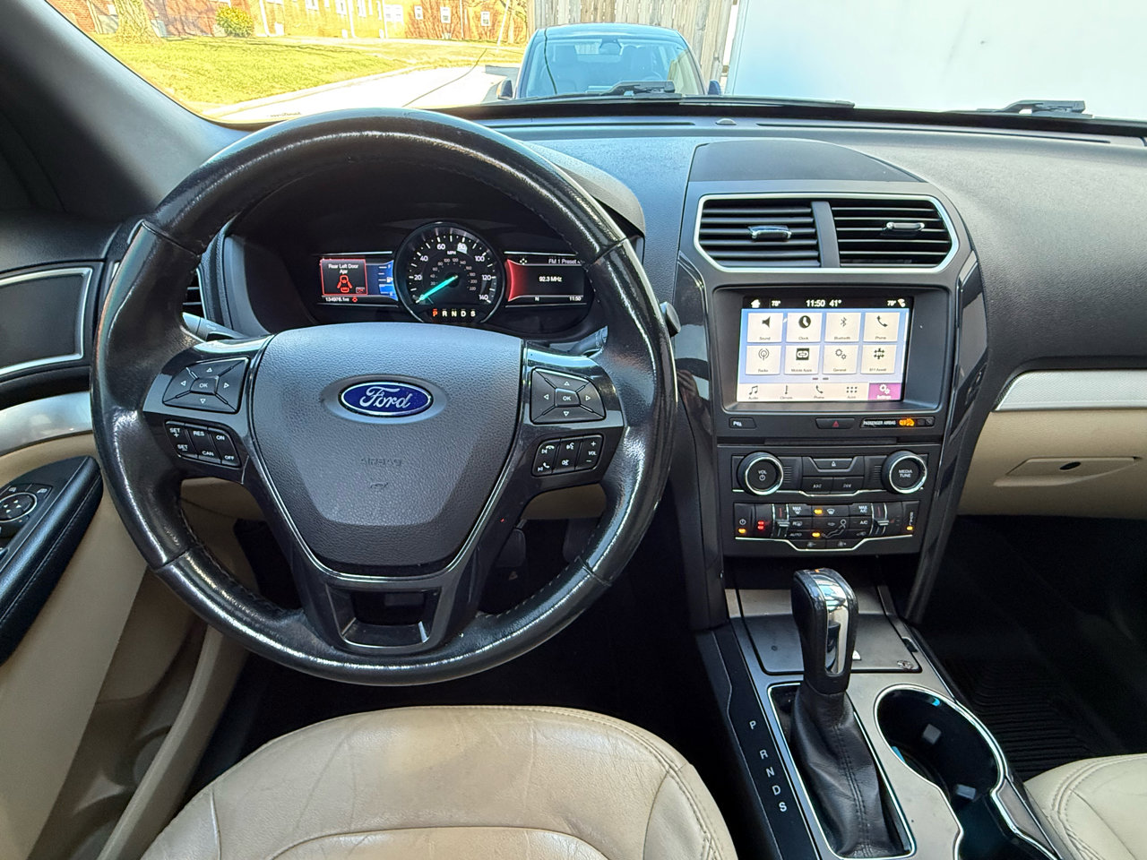 Used 2017 Ford Explorer XLT w/ Equipment Group 202A image 2