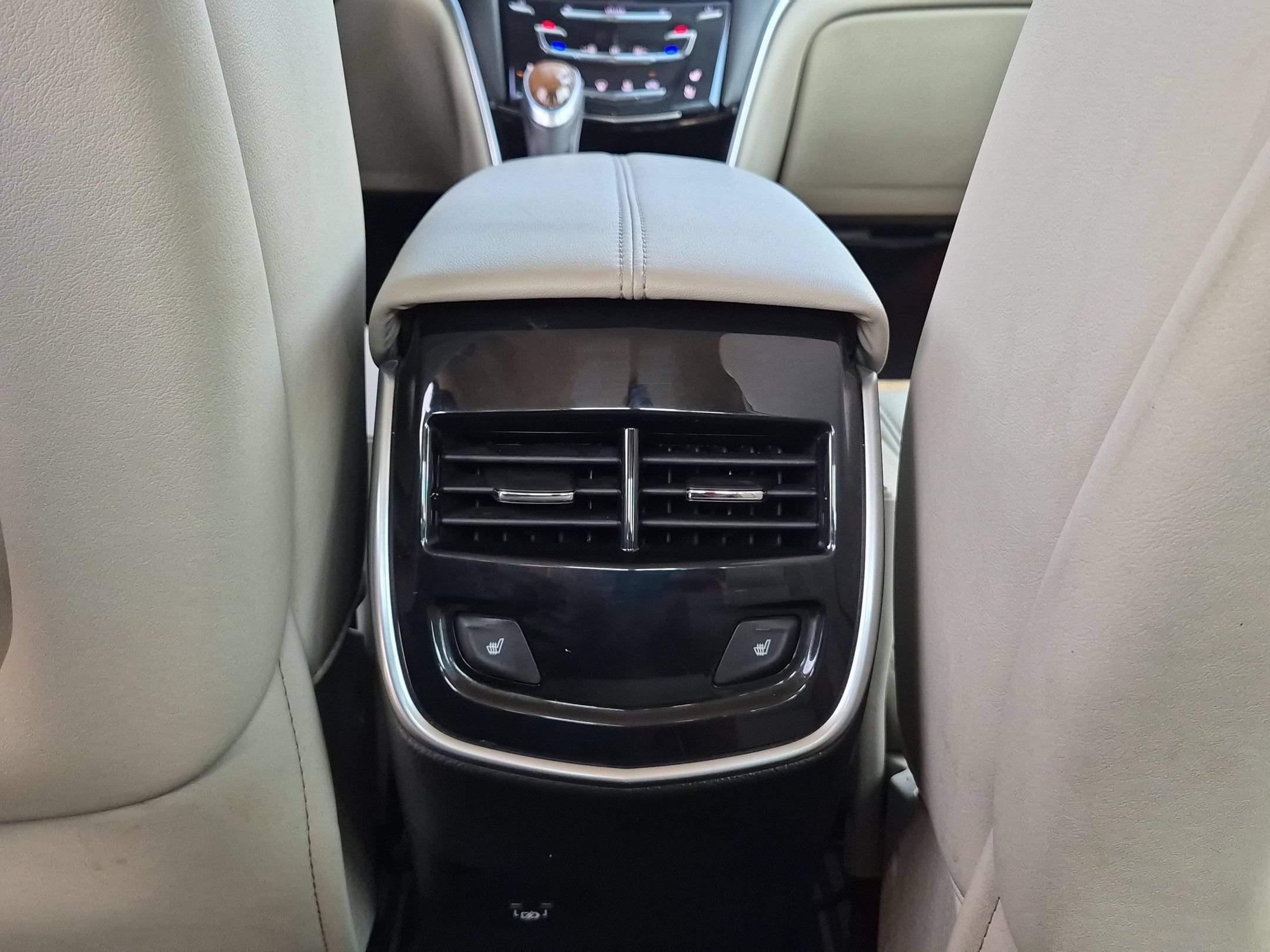 Certified 2018 Cadillac XTS Luxury FWD image 19