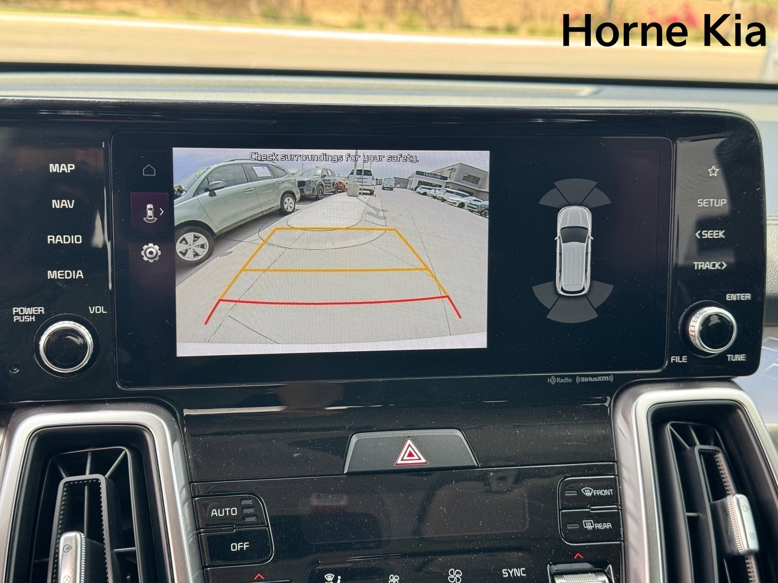 Certified 2022 Kia Sorento EX w/ Panoramic Sunroof Package image 21