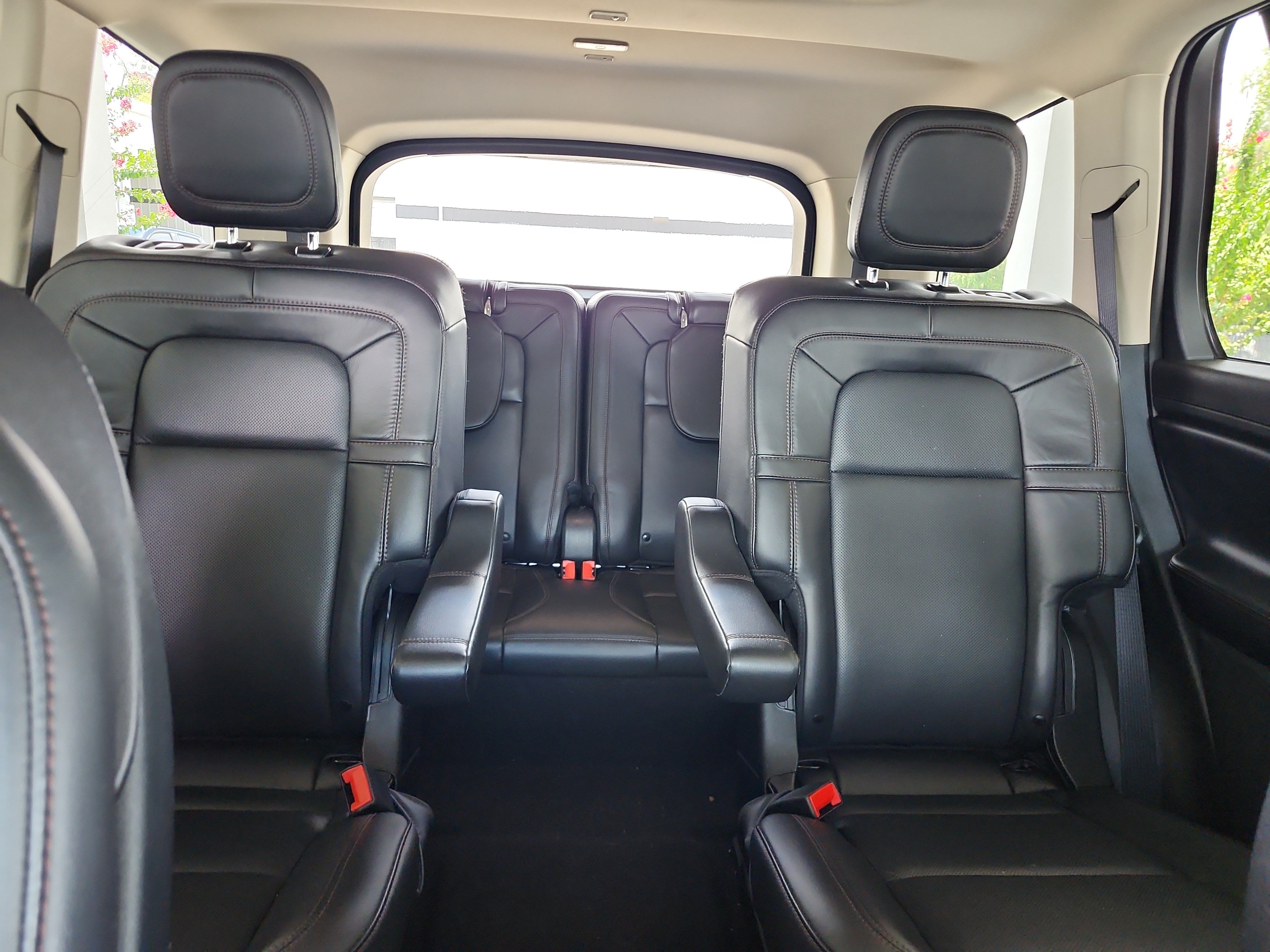 Used 2024 Lincoln Aviator Reserve RWD image 20