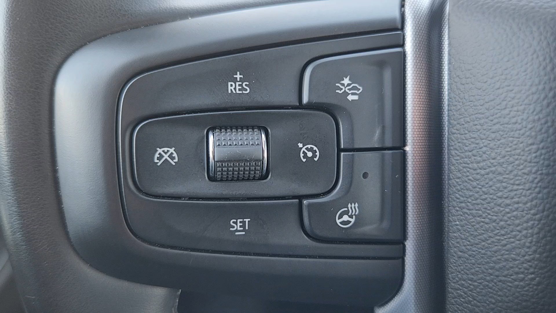 Used 2025 GMC Sierra 1500 SLT image 12