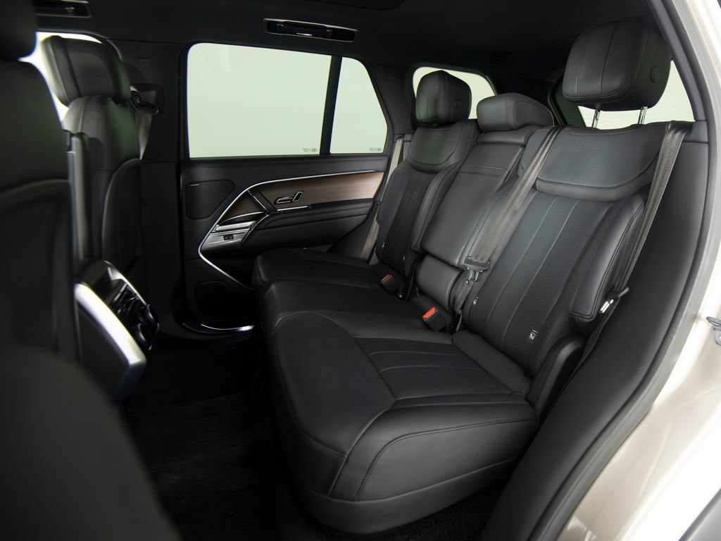 Used 2023 Land Rover Range Rover SE AWD/4WD image 38