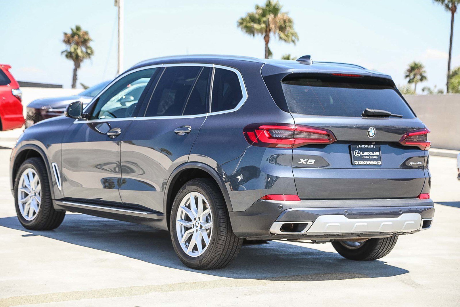 Used 2022 BMW X5 xDrive40i w/ Executive Package image 5