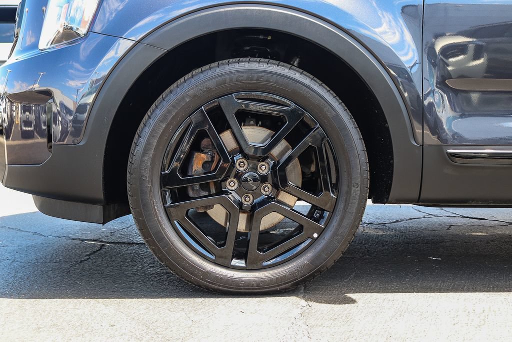 Certified 2025 Kia Telluride SX Prestige X-Line AWD/4WD image 9