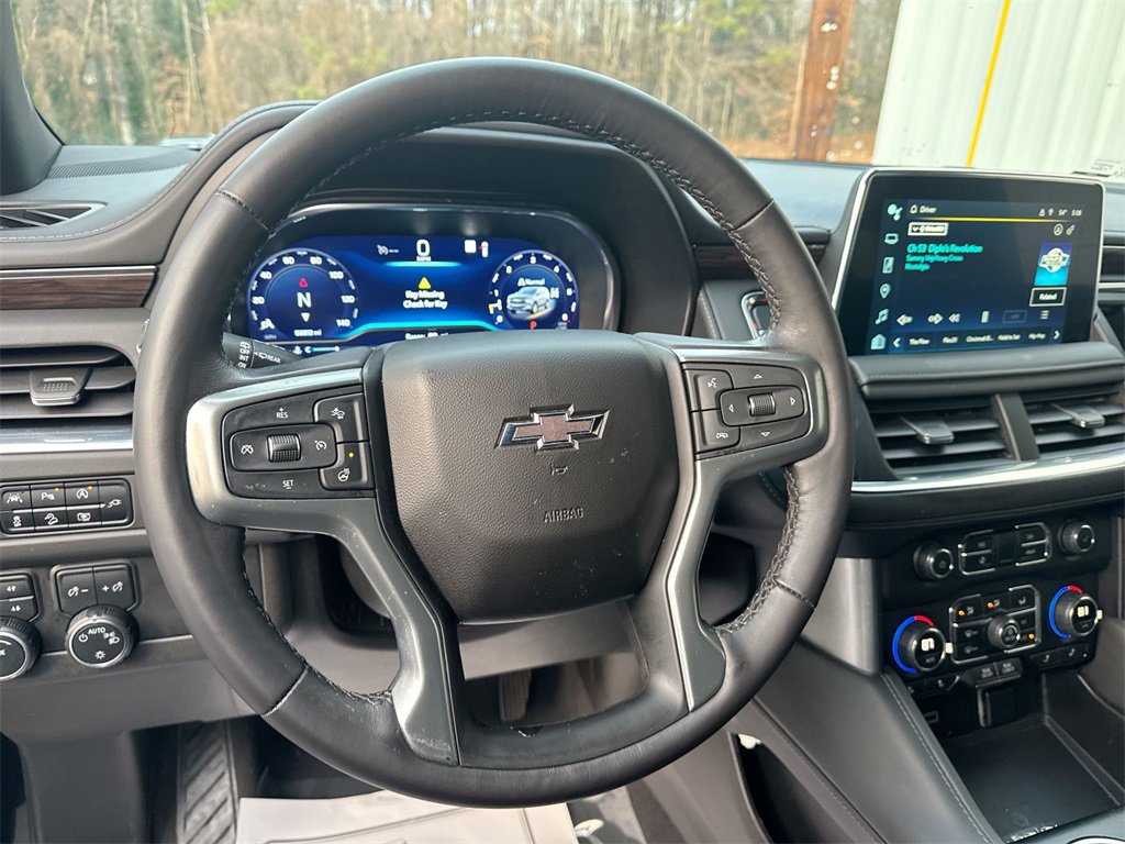 Used 2022 Chevrolet Tahoe Z71 w/ Luxury Package image 16