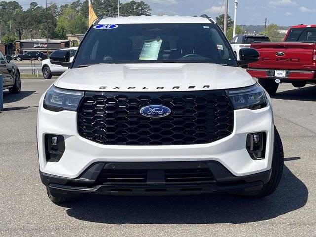 Certified 2025 Ford Explorer ST-Line w/ Premium Package image 2