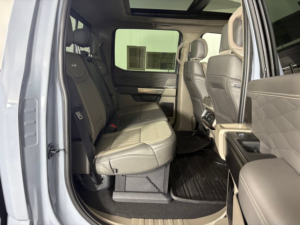 Certified 2026 Ford F250 Platinum w/ Platinum Plus Package AWD/4WD image 36