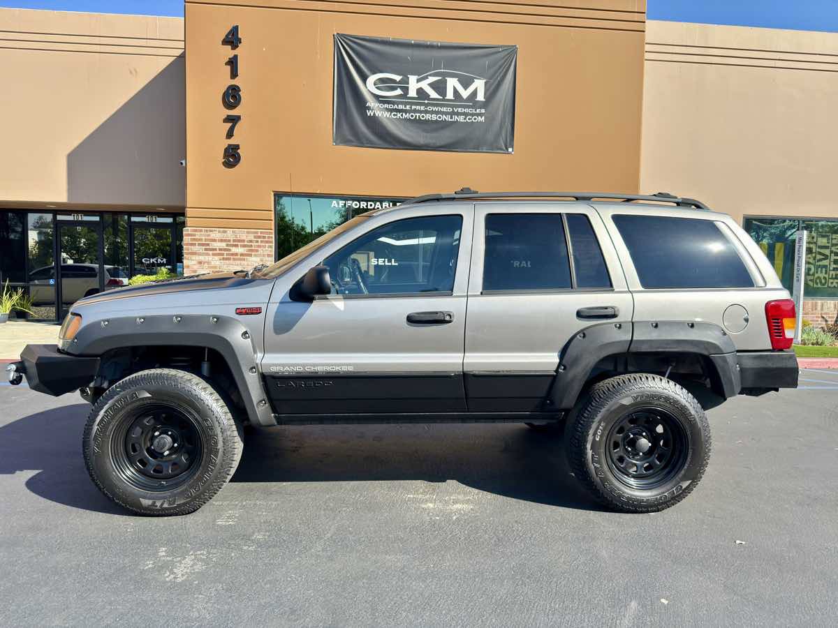 Used 1999 Jeep Grand Cherokee Laredo AWD/4WD image 3