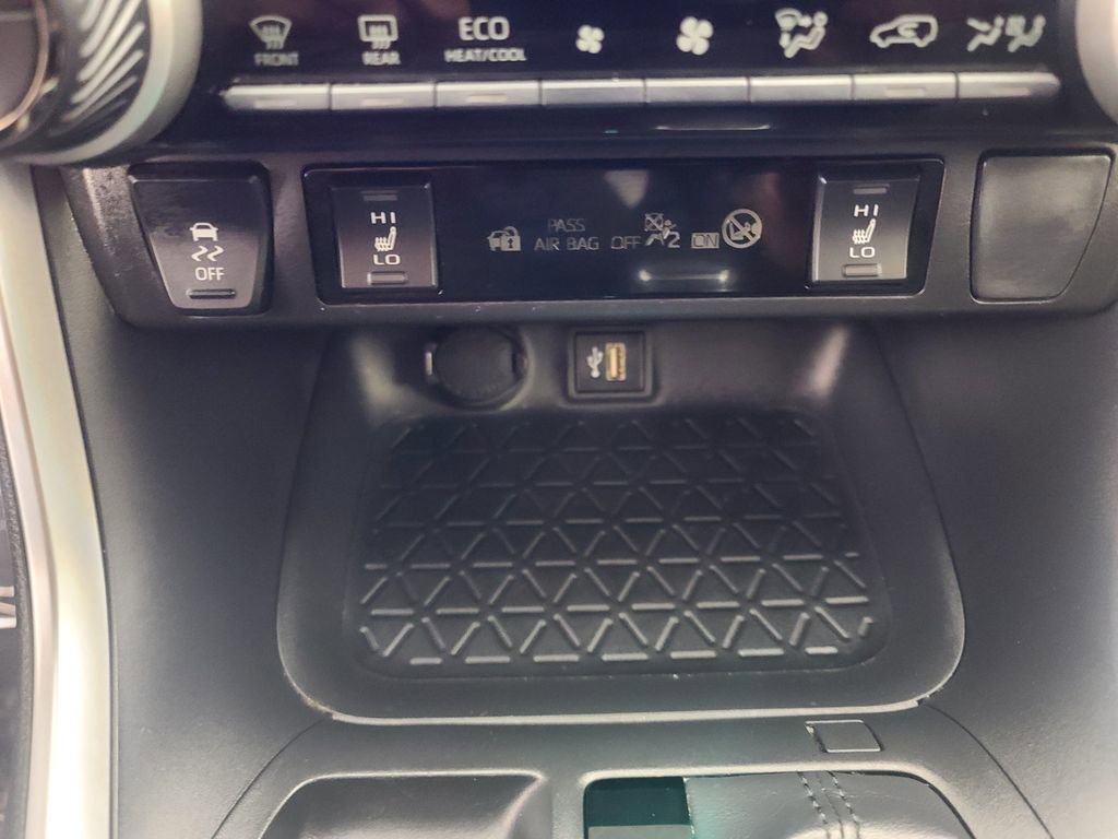 Used 2024 Toyota RAV4 XLE Premium w/ Weather Package image 36