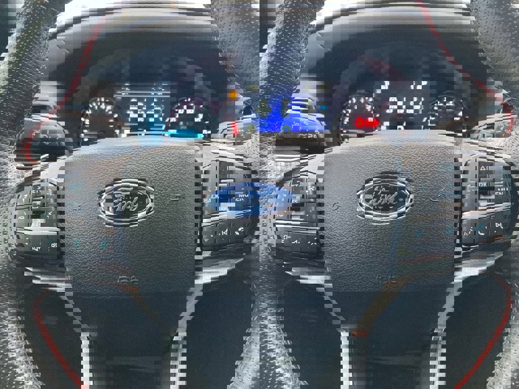 Used 2022 Ford Explorer ST-Line w/ Class IV Trailer Tow Package image 18