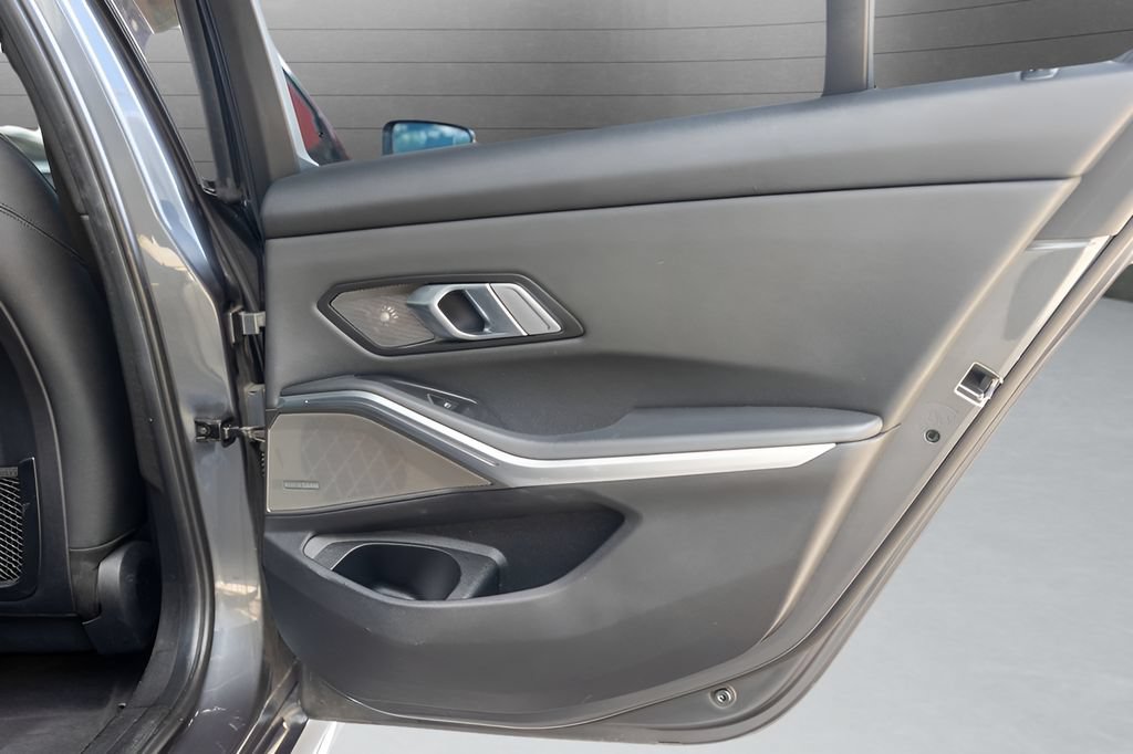 Used 2020 BMW M340i RWD image 65