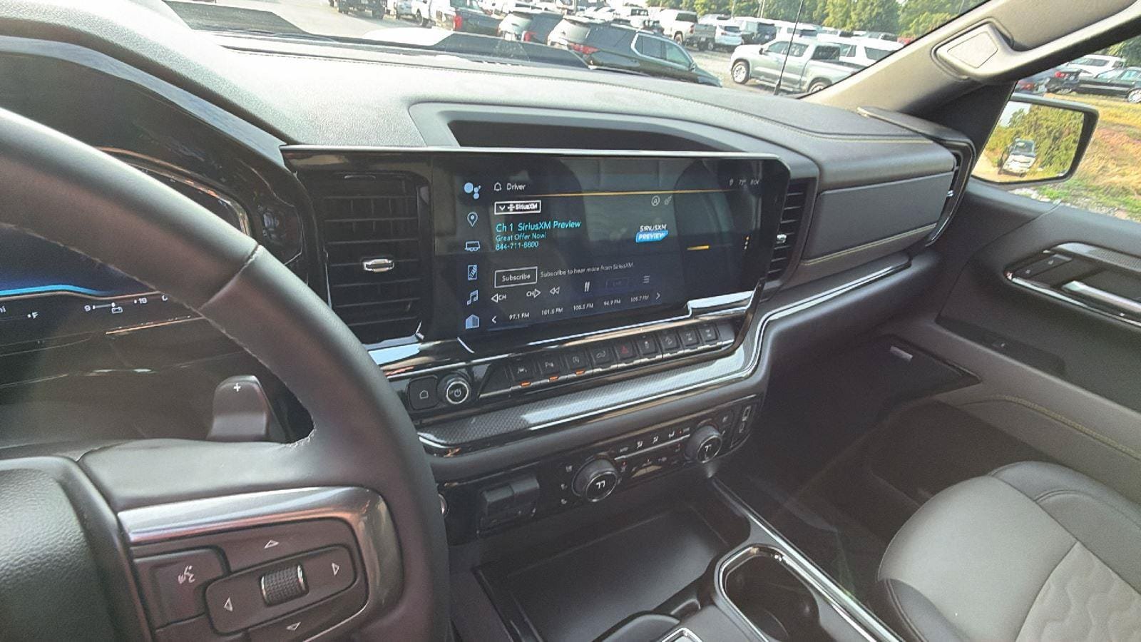 Used 2023 Chevrolet Silverado 1500 ZR2 w/ Technology Package AWD/4WD image 5