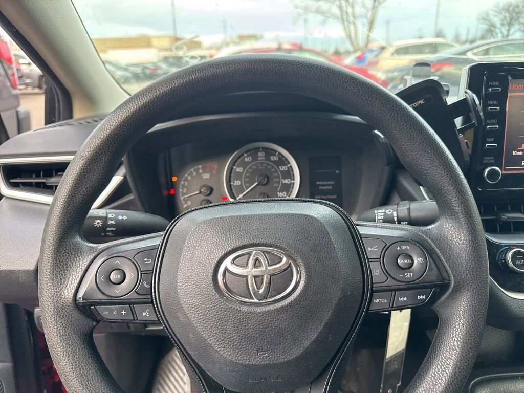 Used 2020 Toyota Corolla LE image 6