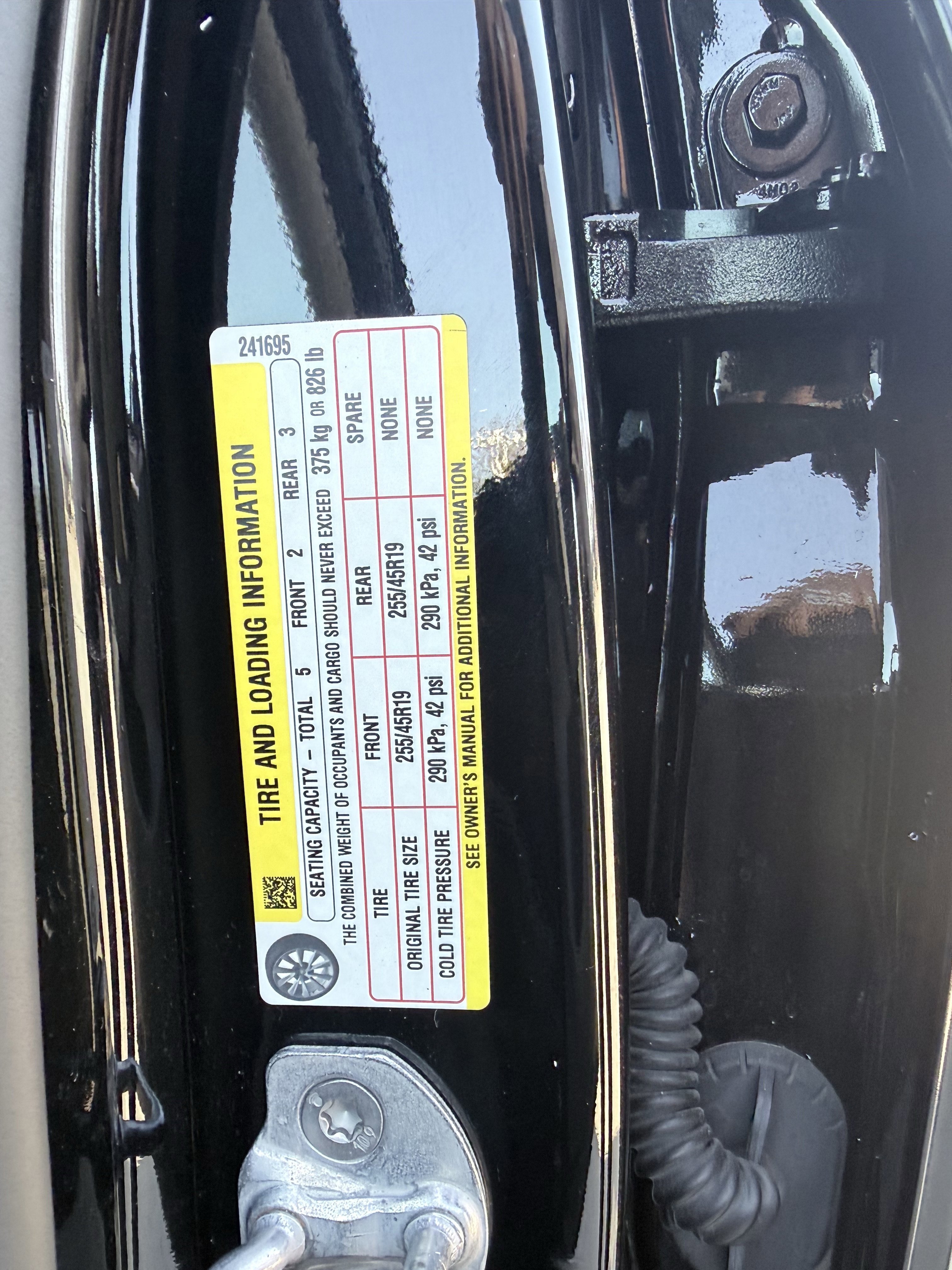 Used 2025 Tesla Model Y Long Range image 26