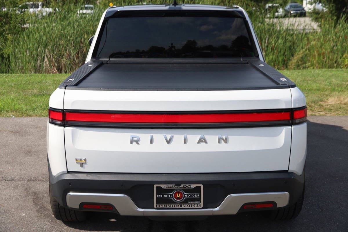 Used 2022 Rivian R1T Adventure image 68