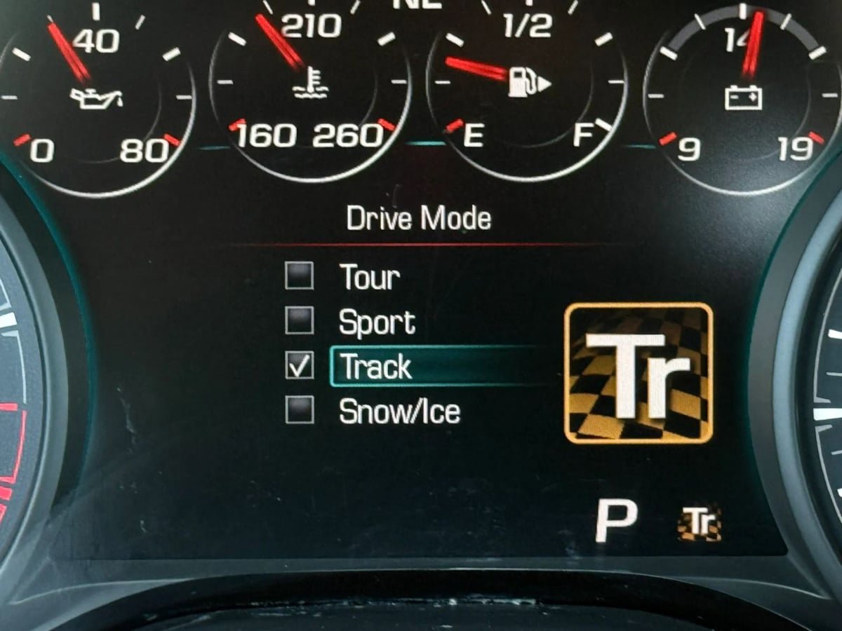 Used 2018 Chevrolet Camaro SS RWD image 54