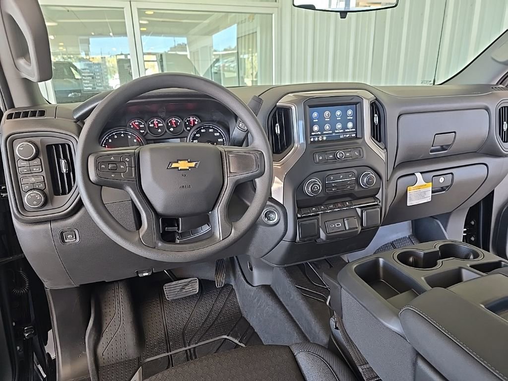 New 2026 Chevrolet Silverado 1500 Custom w/ Turbomax Blackout Package image 17