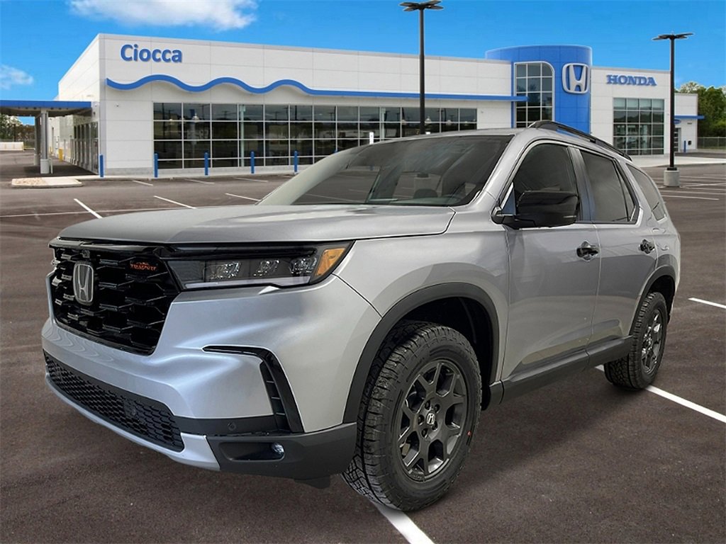 New 2025 Honda Pilot TrailSport