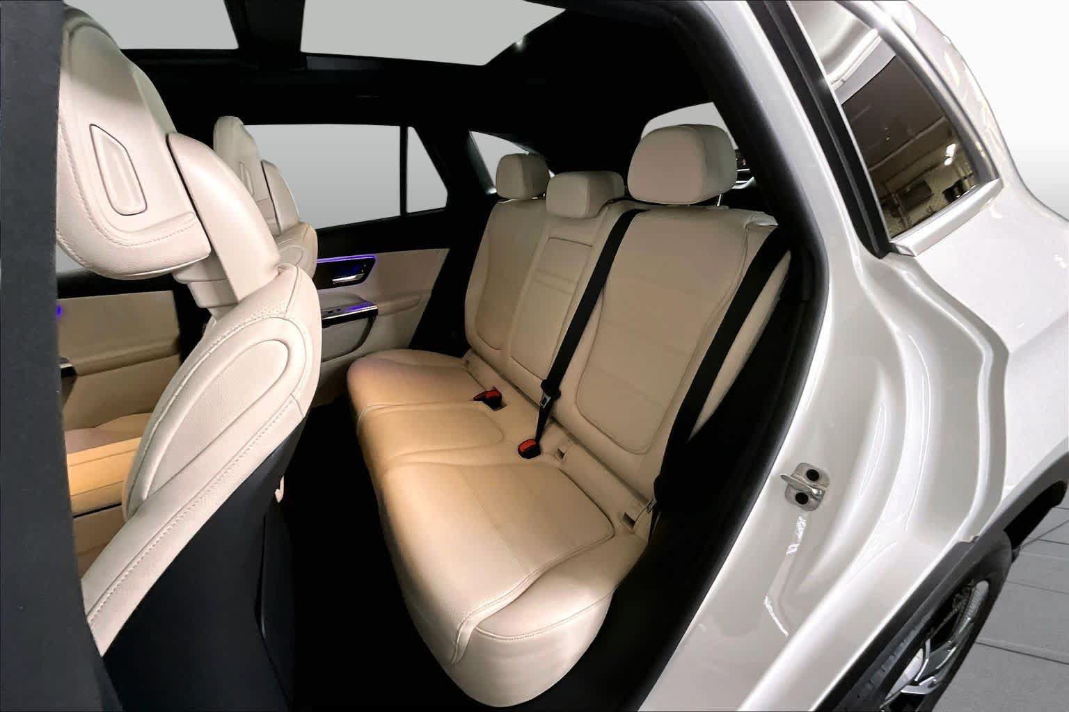 Certified 2024 Mercedes-Benz GLC 300 4MATIC image 21