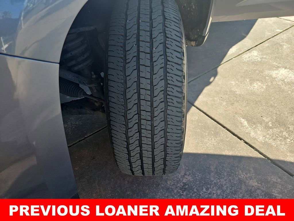 Used 2022 Chevrolet Colorado LT w/ LT Convenience Package image 34