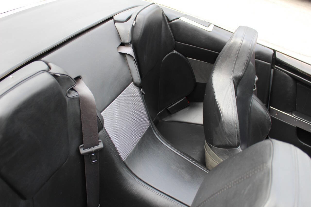 Used 2006 Aston Martin DB9 Volante image 23