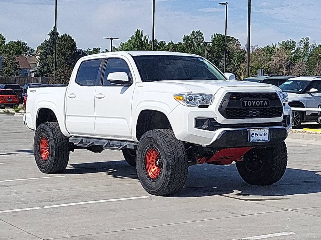 Used 2019 Toyota Tacoma SR AWD/4WD image 2