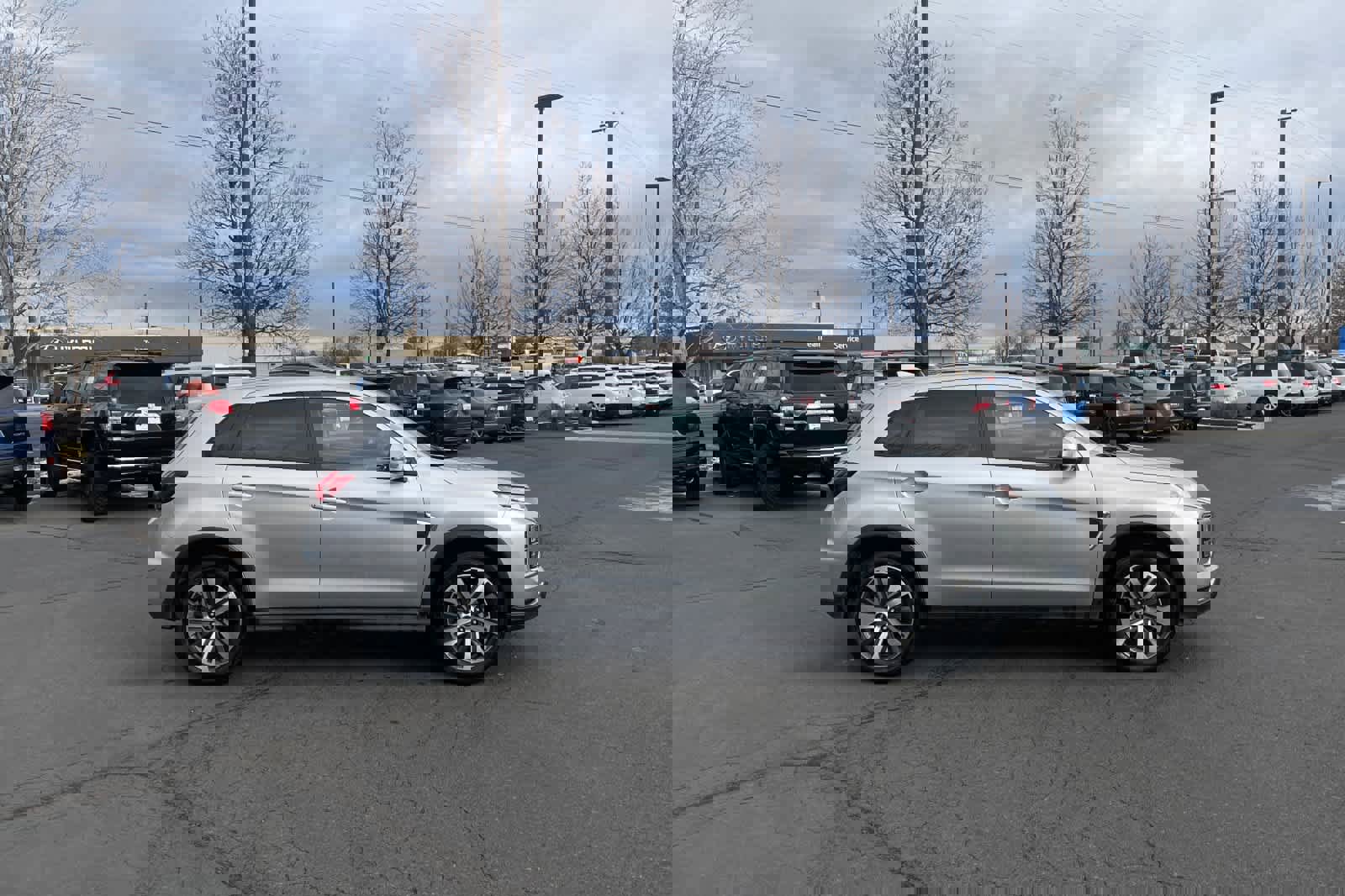 Used 2024 Mitsubishi Outlander Sport SE image 8