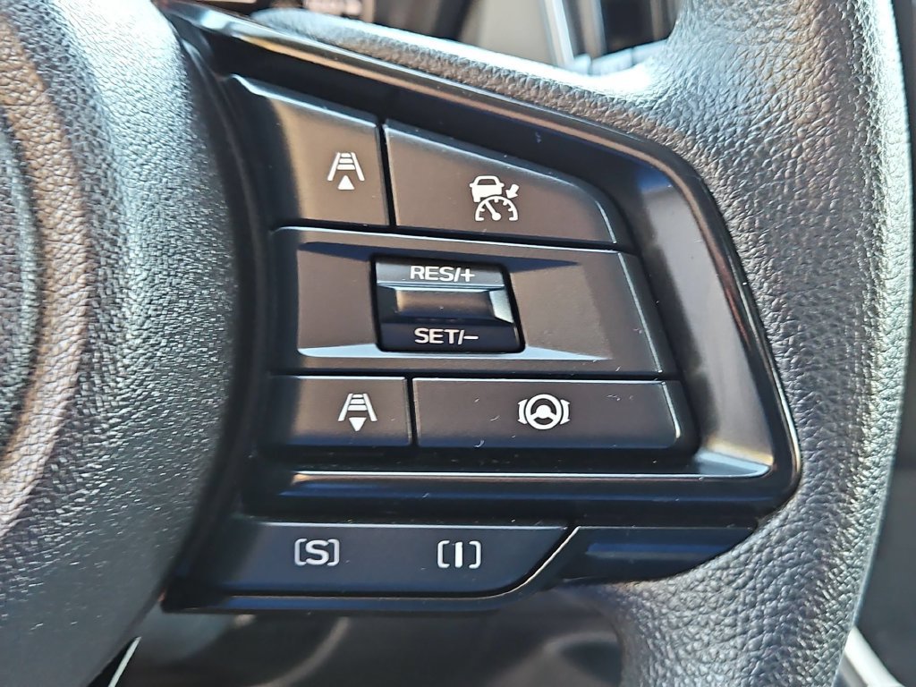 Used 2025 Subaru Crosstrek 2.5i Premium AWD/4WD image 22