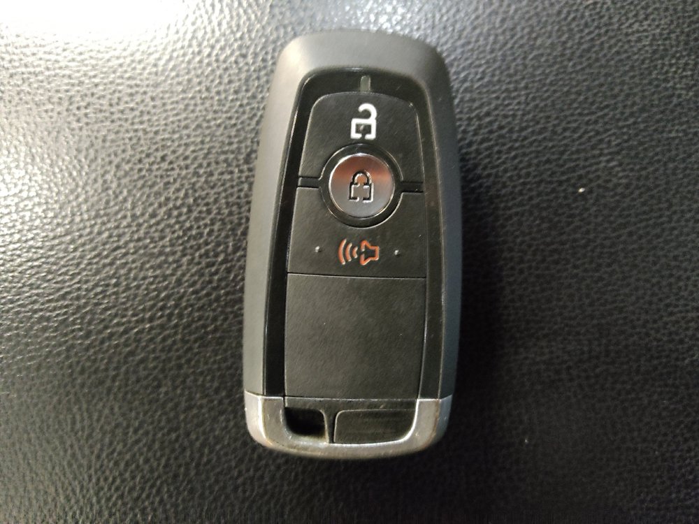 Used 2019 Ford Fusion SE FWD image 32