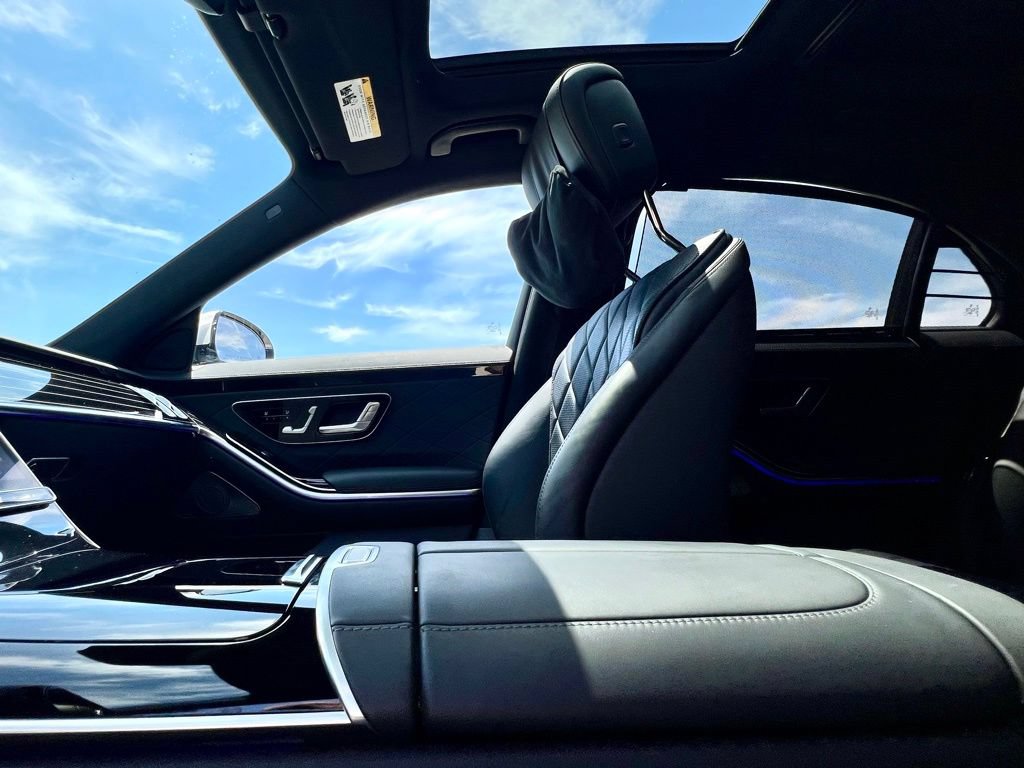 Certified 2022 Mercedes-Benz S 500 4MATIC image 26
