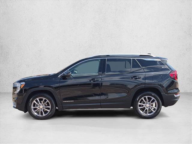 Used 2024 GMC Terrain SLT AWD/4WD image 9