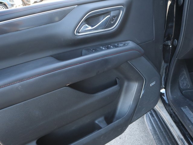 Used 2021 Chevrolet Suburban RST w/ Luxury Package image 21