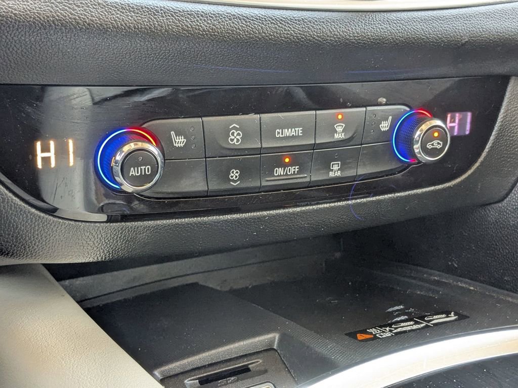 Used 2023 Buick Enclave Essence w/ Experience Buick Package image 25