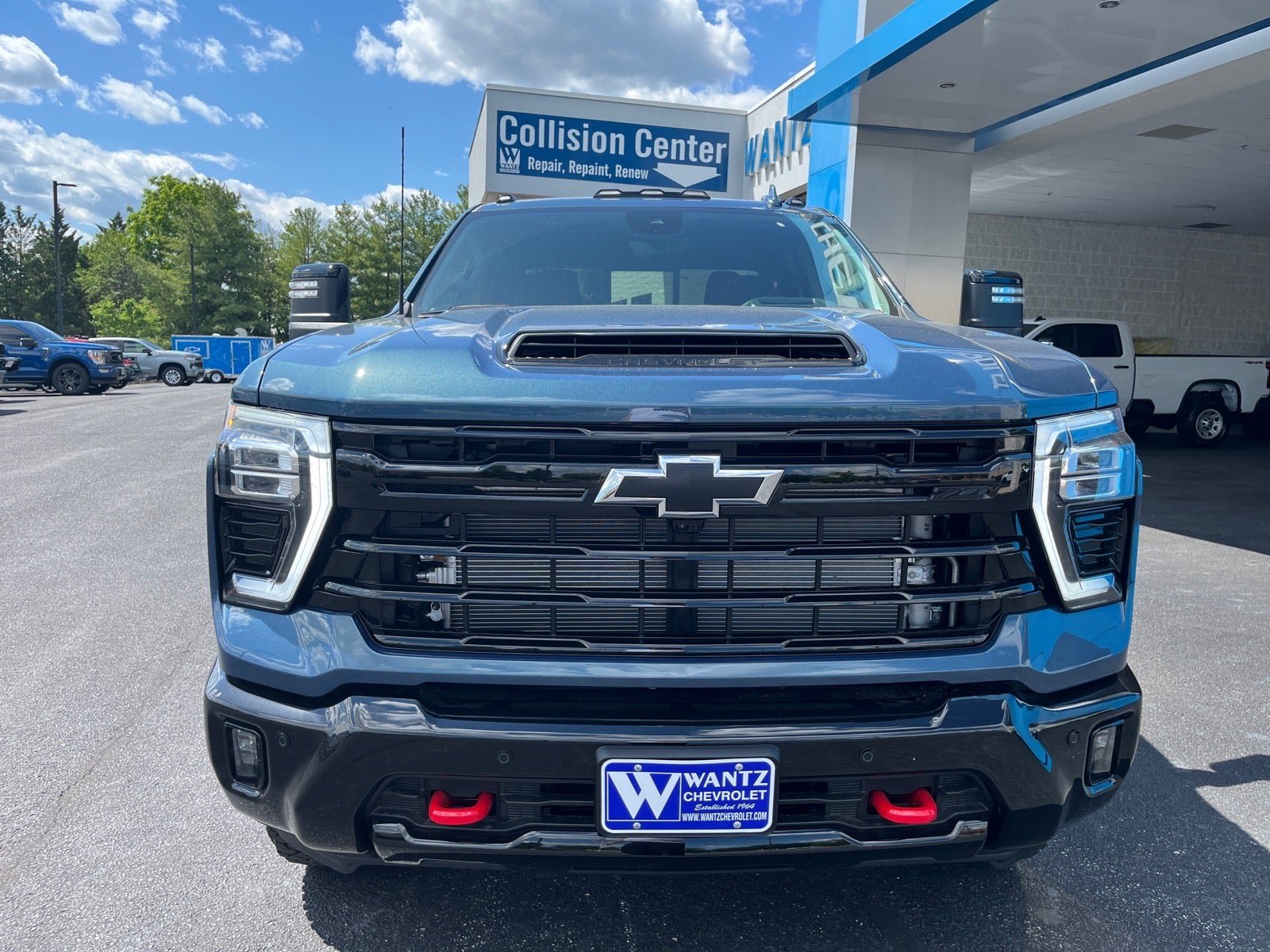 New 2026 Chevrolet Silverado 2500 LTZ w/ LTZ Plus Package AWD/4WD image 3