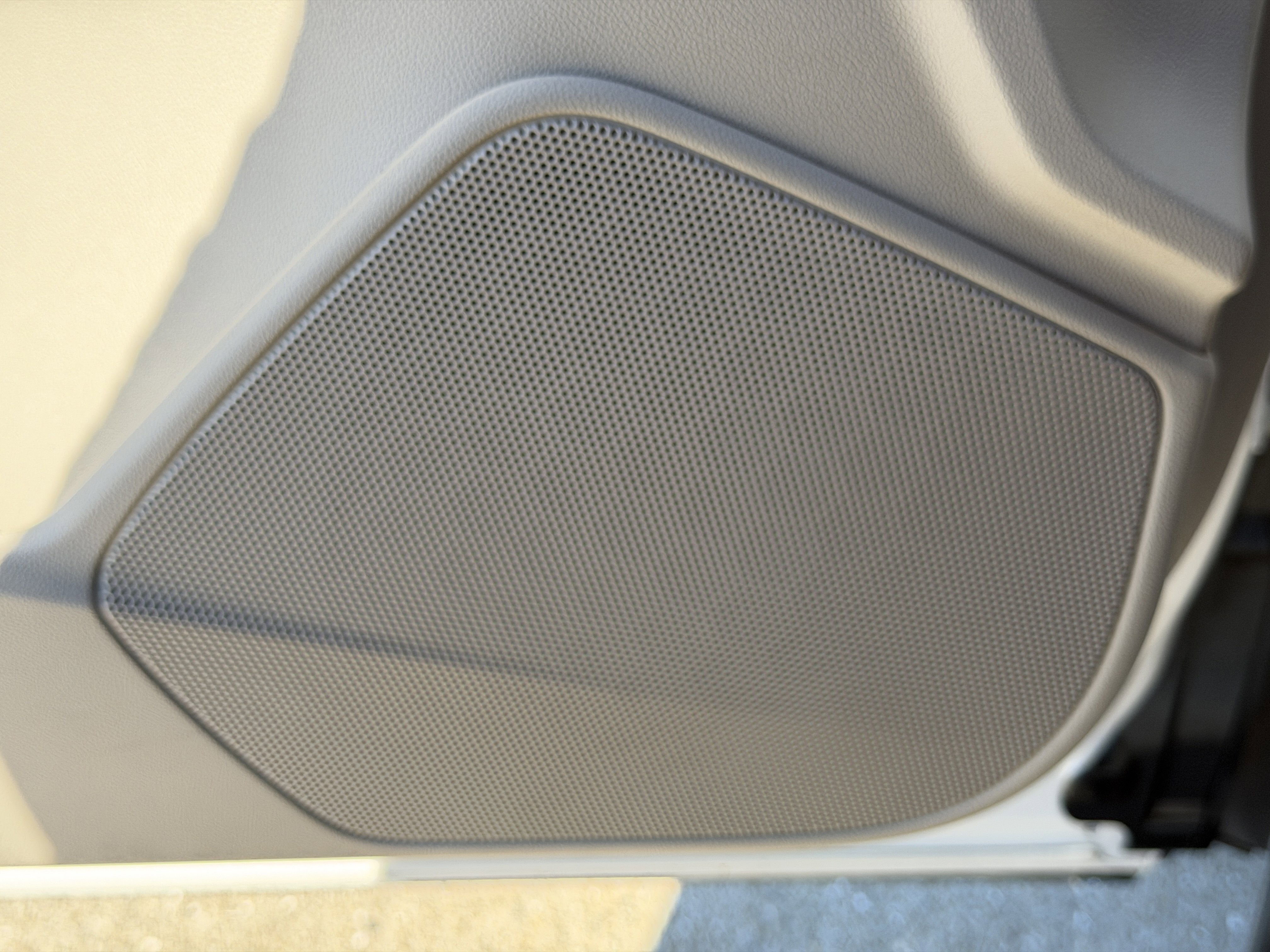 Used 2021 Cadillac XT4 Premium Luxury w/ Driver Awareness Package image 19