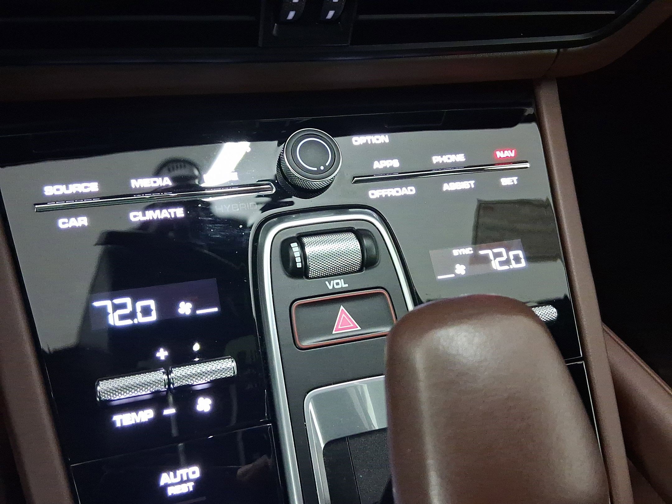 Certified 2022 Porsche Cayenne Turbo image 26