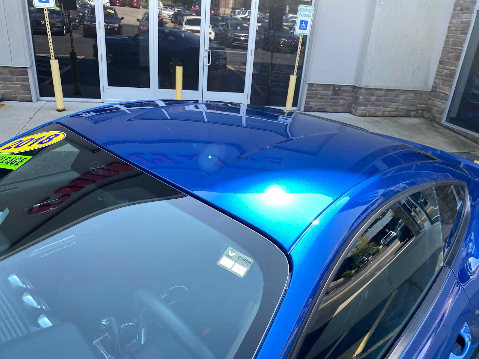 Used 2018 Ford Mustang Coupe RWD image 5