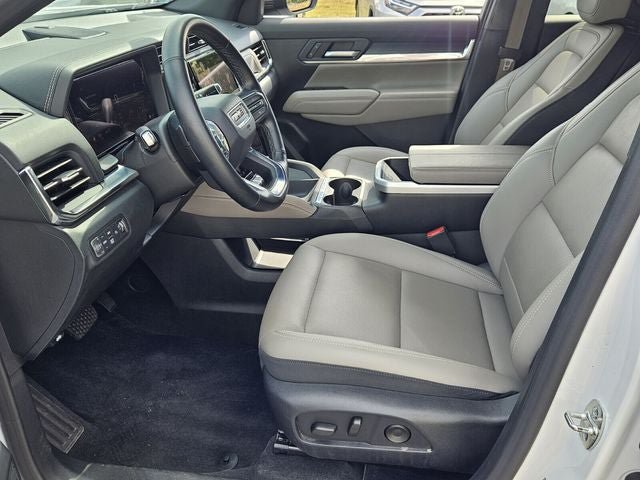 Used 2026 GMC Terrain Elevation w/ Elevation Premium Package AWD/4WD image 17