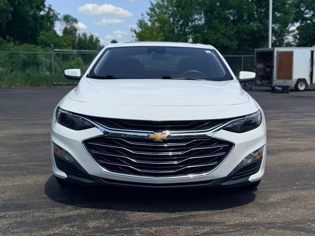 Used 2024 Chevrolet Malibu LT FWD image 3
