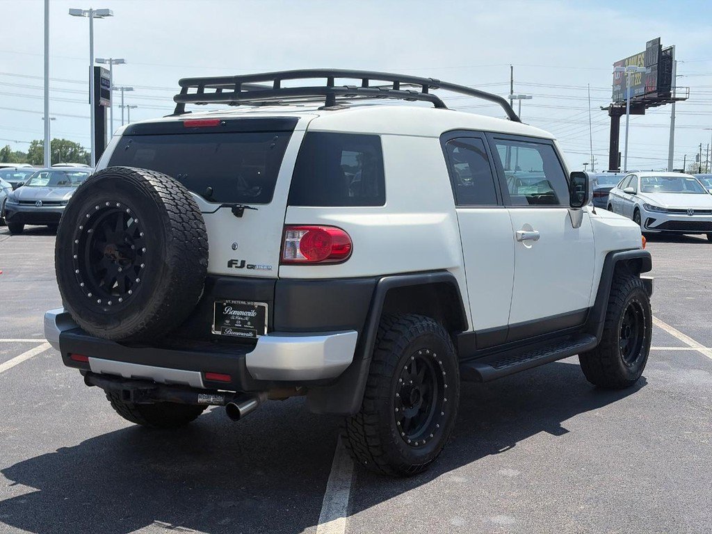 Used 2010 Toyota FJ Cruiser 4WD image 5