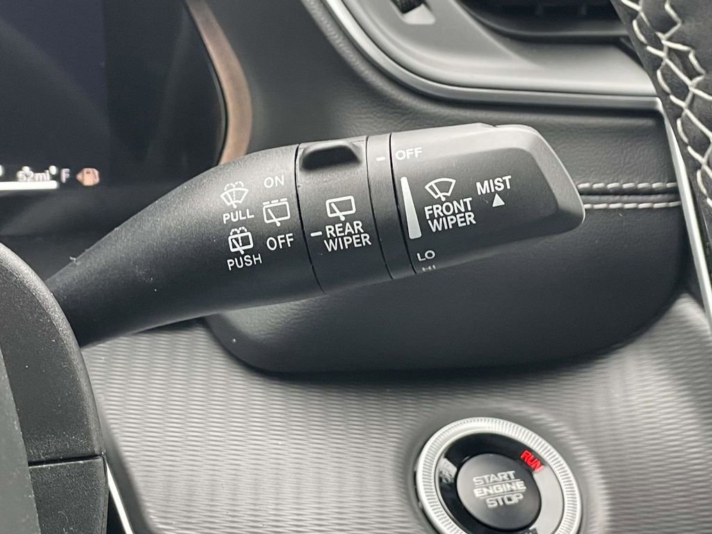 New 2025 Jeep Grand Cherokee Laredo X w/ Luxury Tech Group I image 34