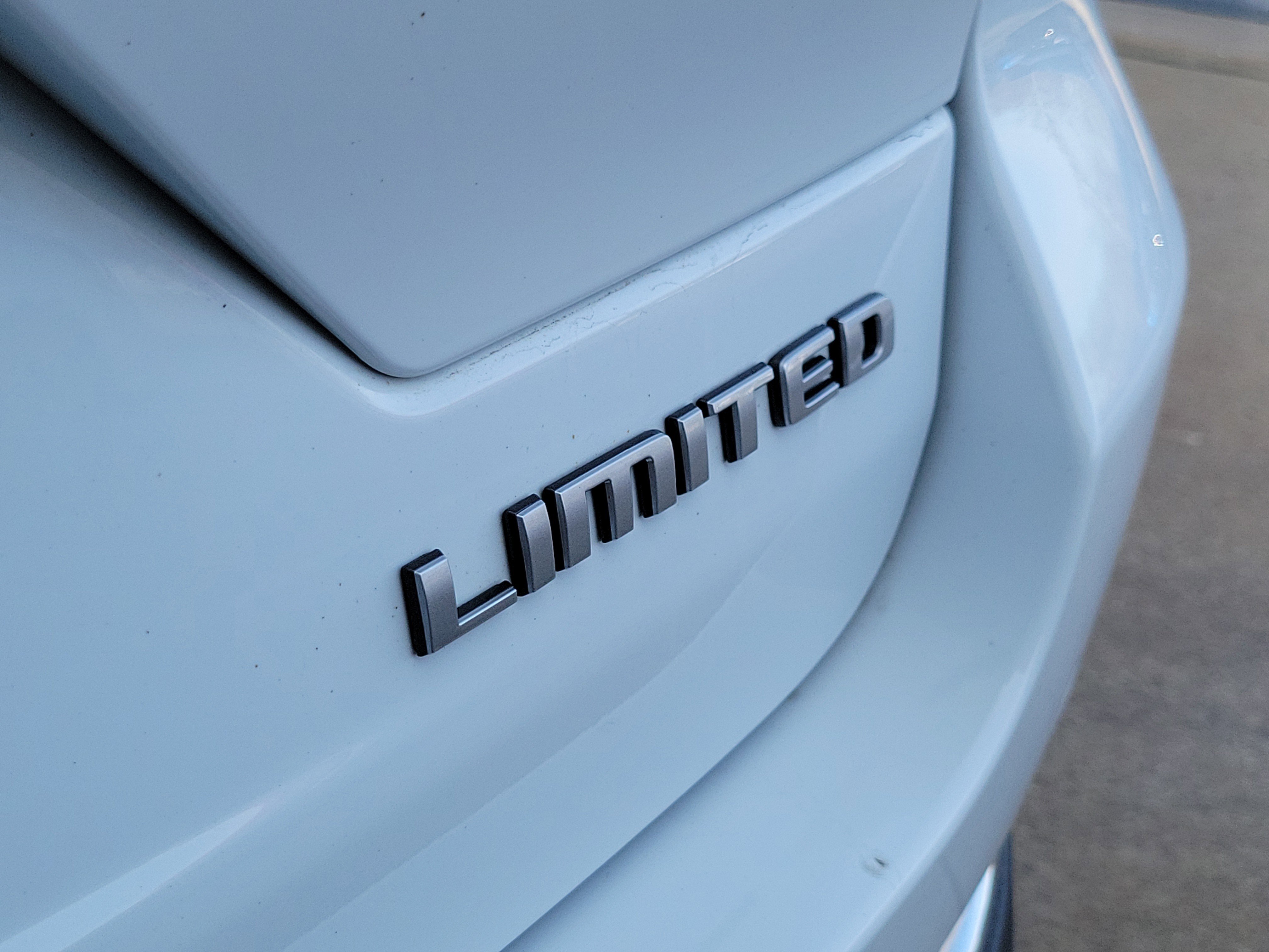 Used 2025 Jeep Grand Cherokee Limited w/ Luxury Tech Group II image 21