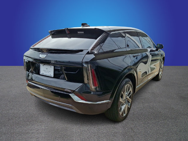 New 2027 Cadillac Optiq Luxury RWD image 5