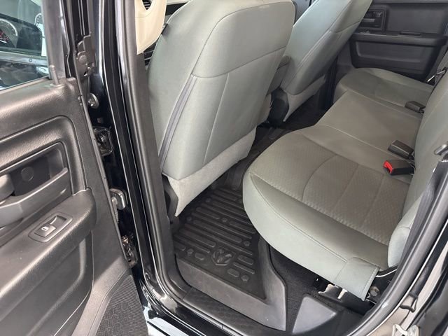 Used 2018 RAM 1500 Express w/ Express Value Package image 18