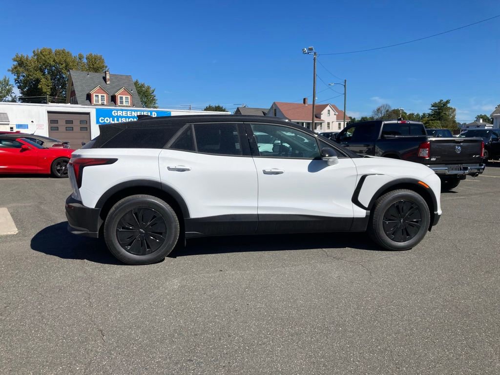 New 2026 Chevrolet Blazer EV LT image 8