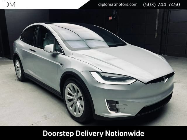 Used 2017 Tesla Model X 90D AWD/4WD image 9