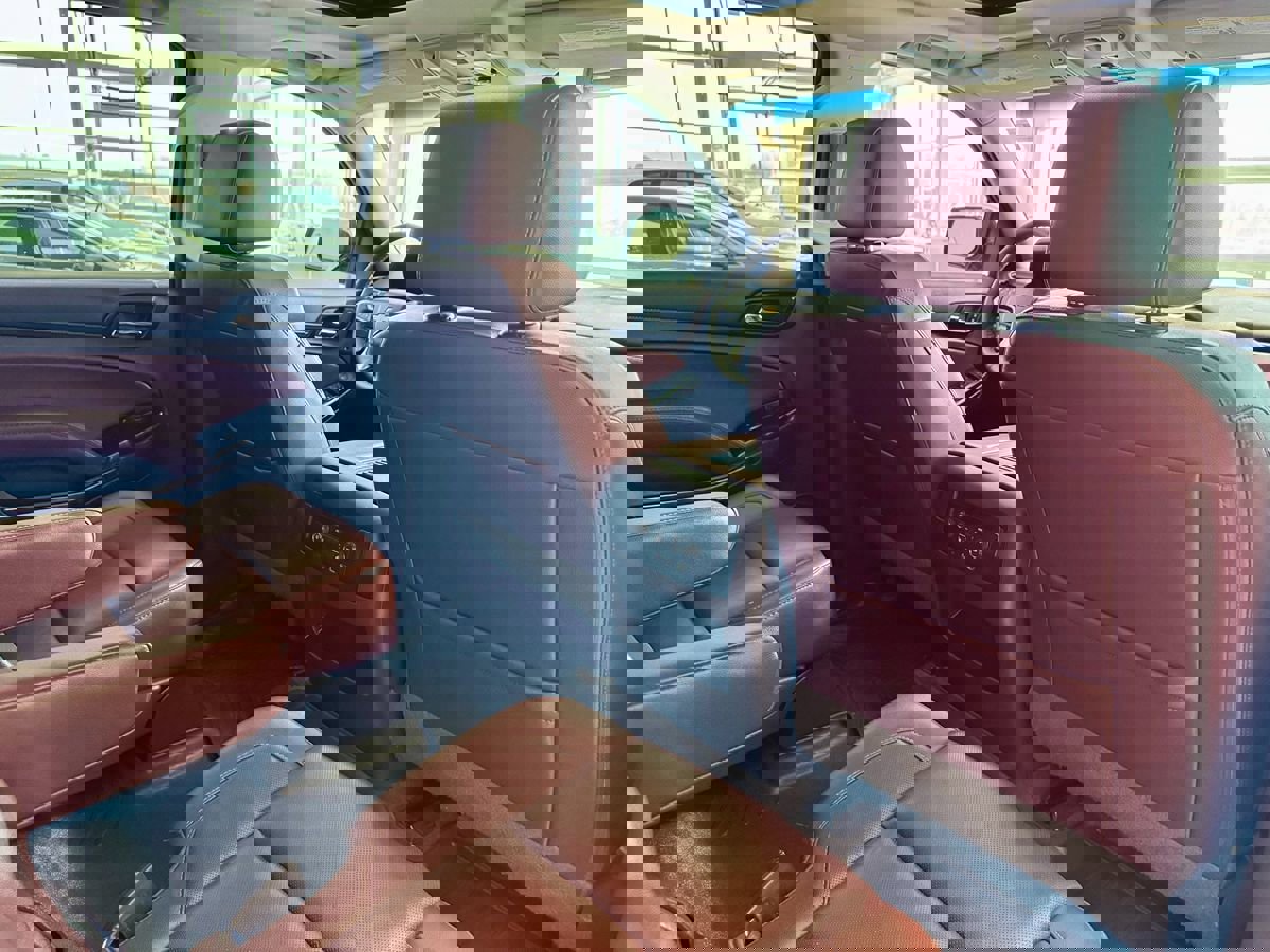 Used 2018 Chevrolet Tahoe Premier image 44