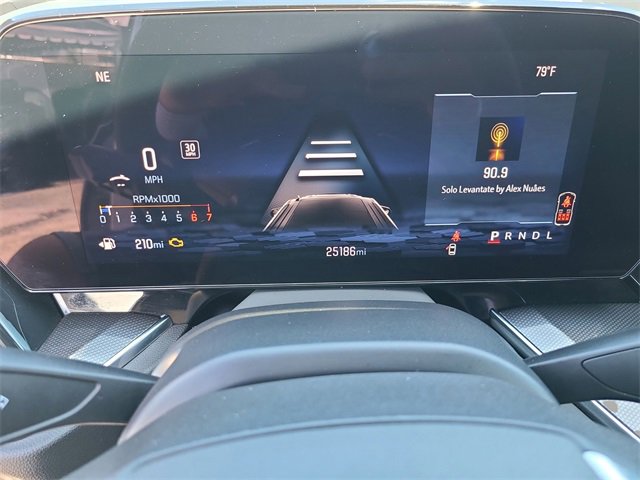 Used 2025 Chevrolet Suburban RST image 29