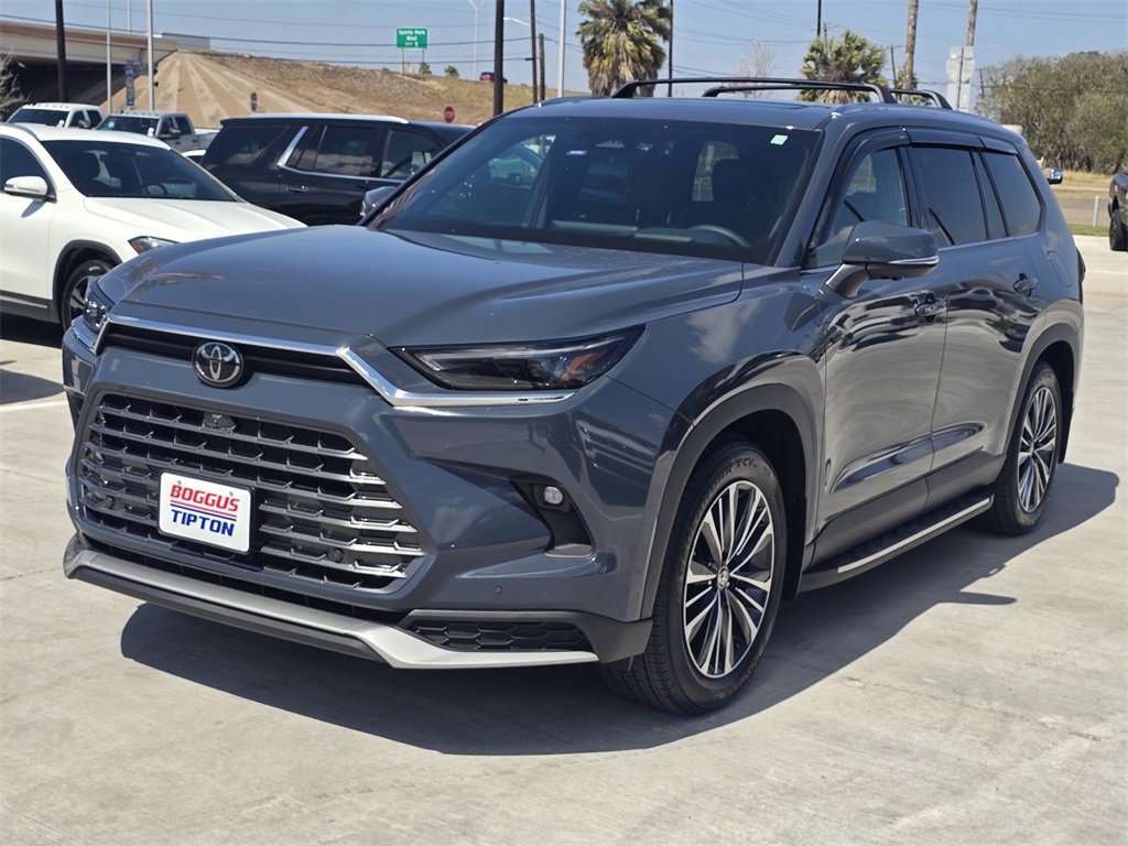 Used 2025 Toyota Grand Highlander AWD Hybrid image 9